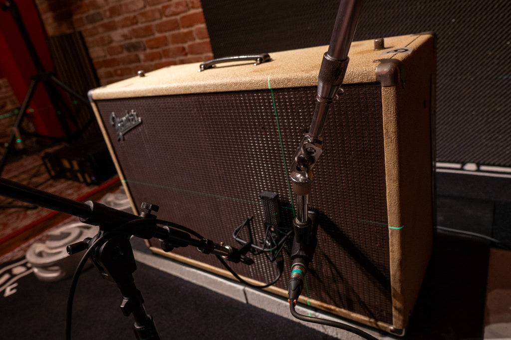212 FEND B-MASTER | 1962 Fender™ Bandmaster Cabinet