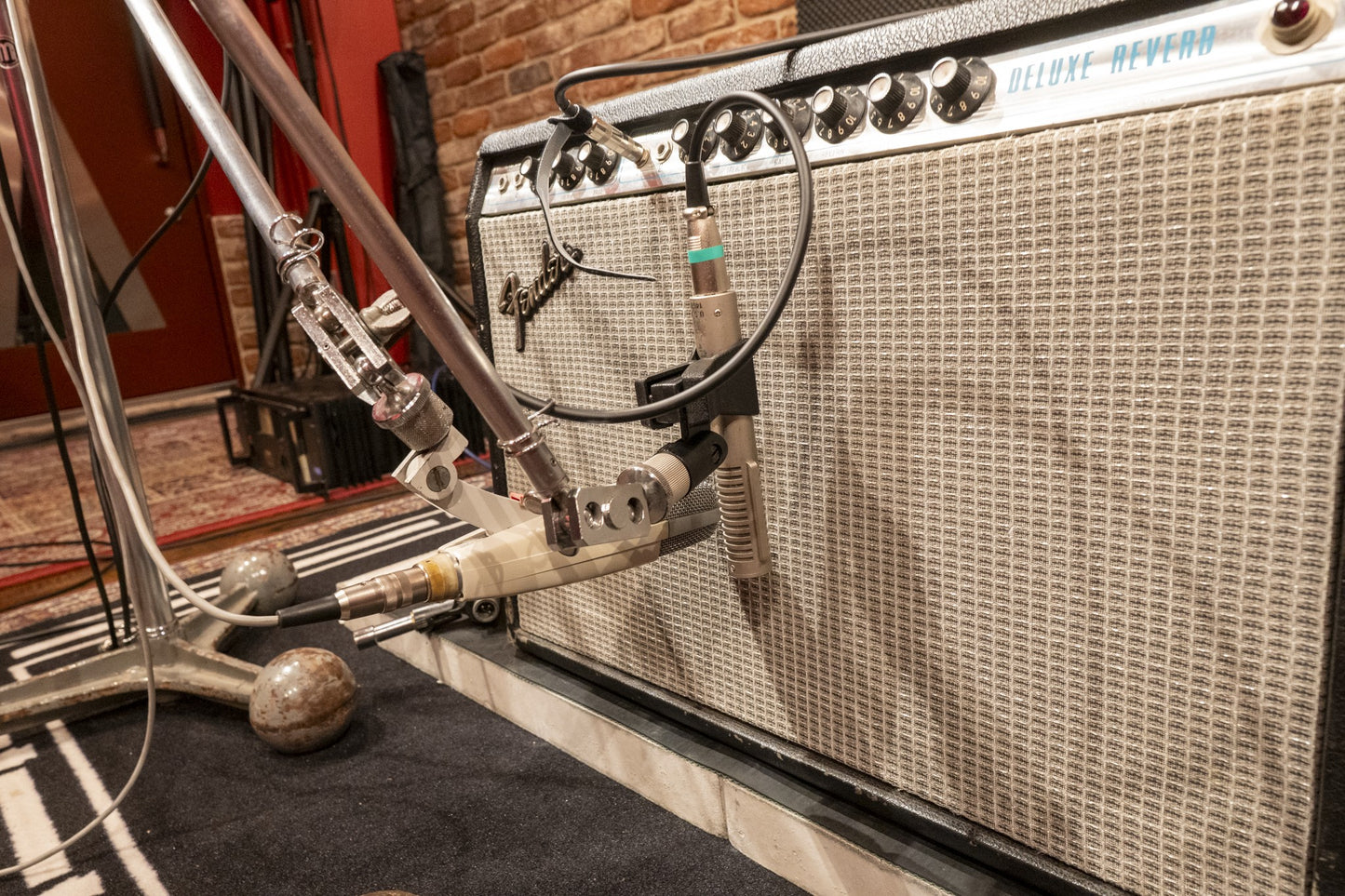 112 FEND '75-DLXR | Fender™ Deluxe Reverb