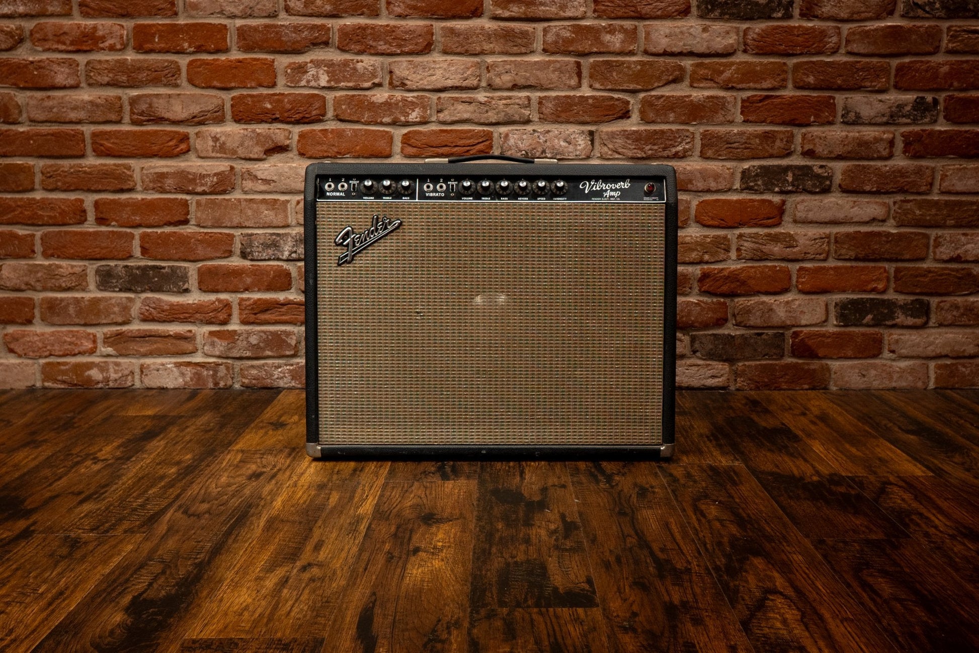 115 FEND VIBRO | Fender™ Vibroverb [Black Face] | JBL™ Music Products E130-8 1 x 15″ | Cabinet Impulse Response