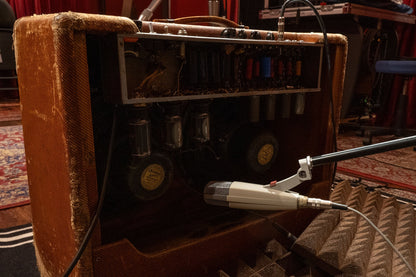 212 FEND '54-TWN | 1954 Fender™ Twin Amp 5D8