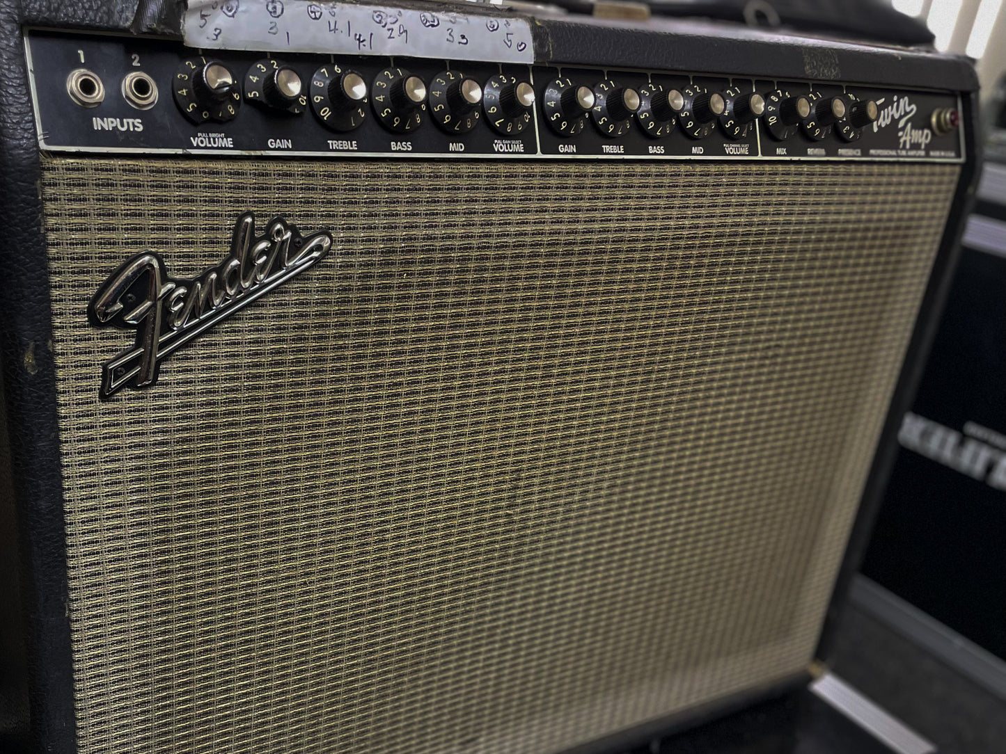 212 FEND TWN USA | Fender™ Twin Amp USA