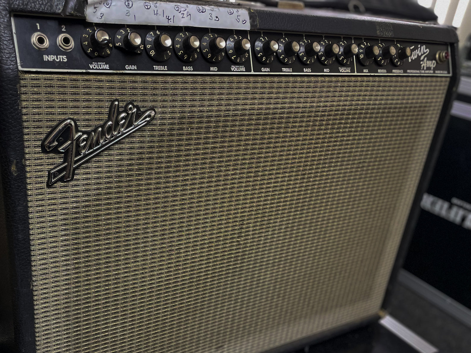 212 FEND TWN USA | Fender™ Twin Amp USA