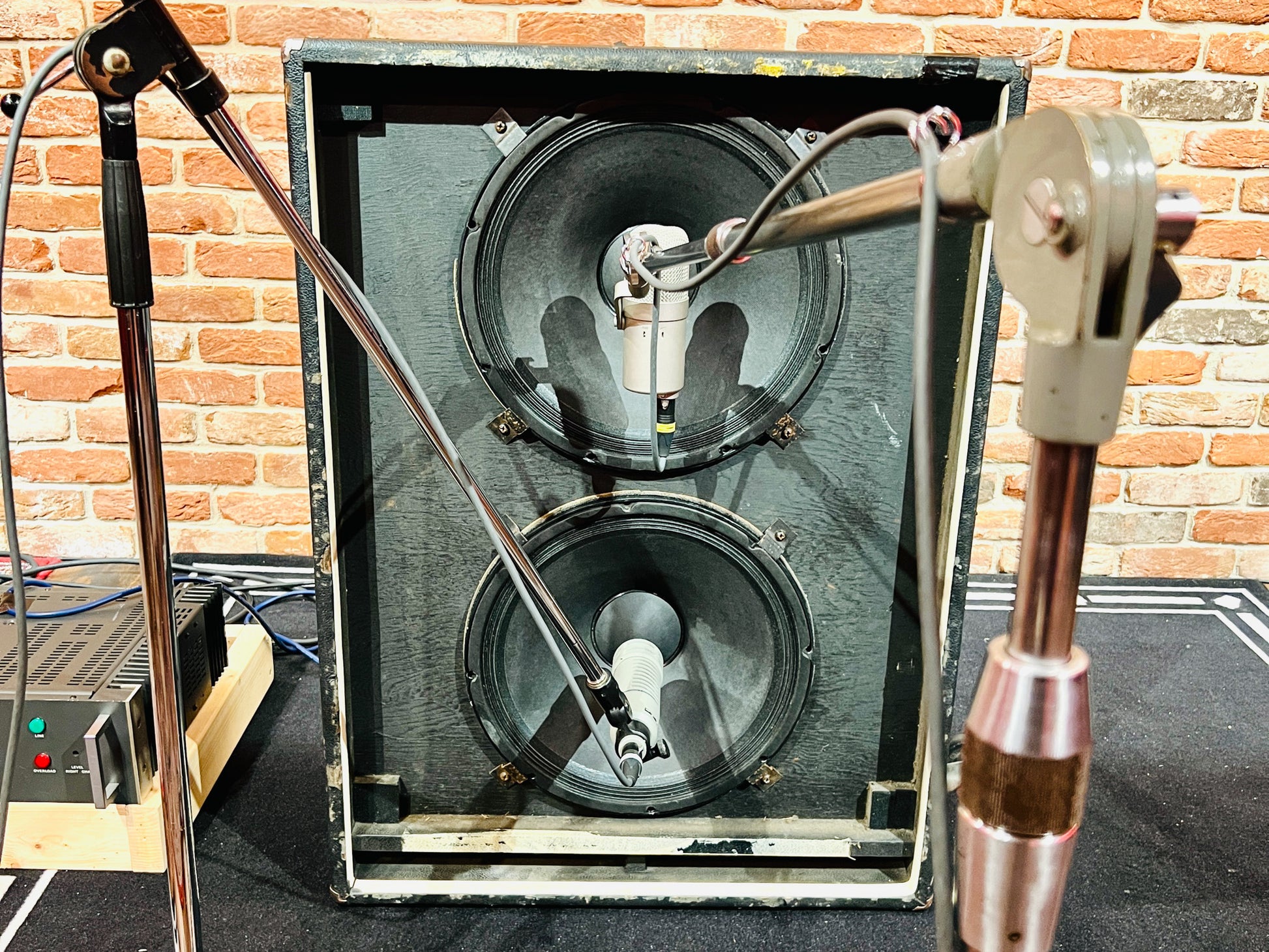 215 ACOST BASS M402 | Acoustic™ Model 402 BASS Cabinet