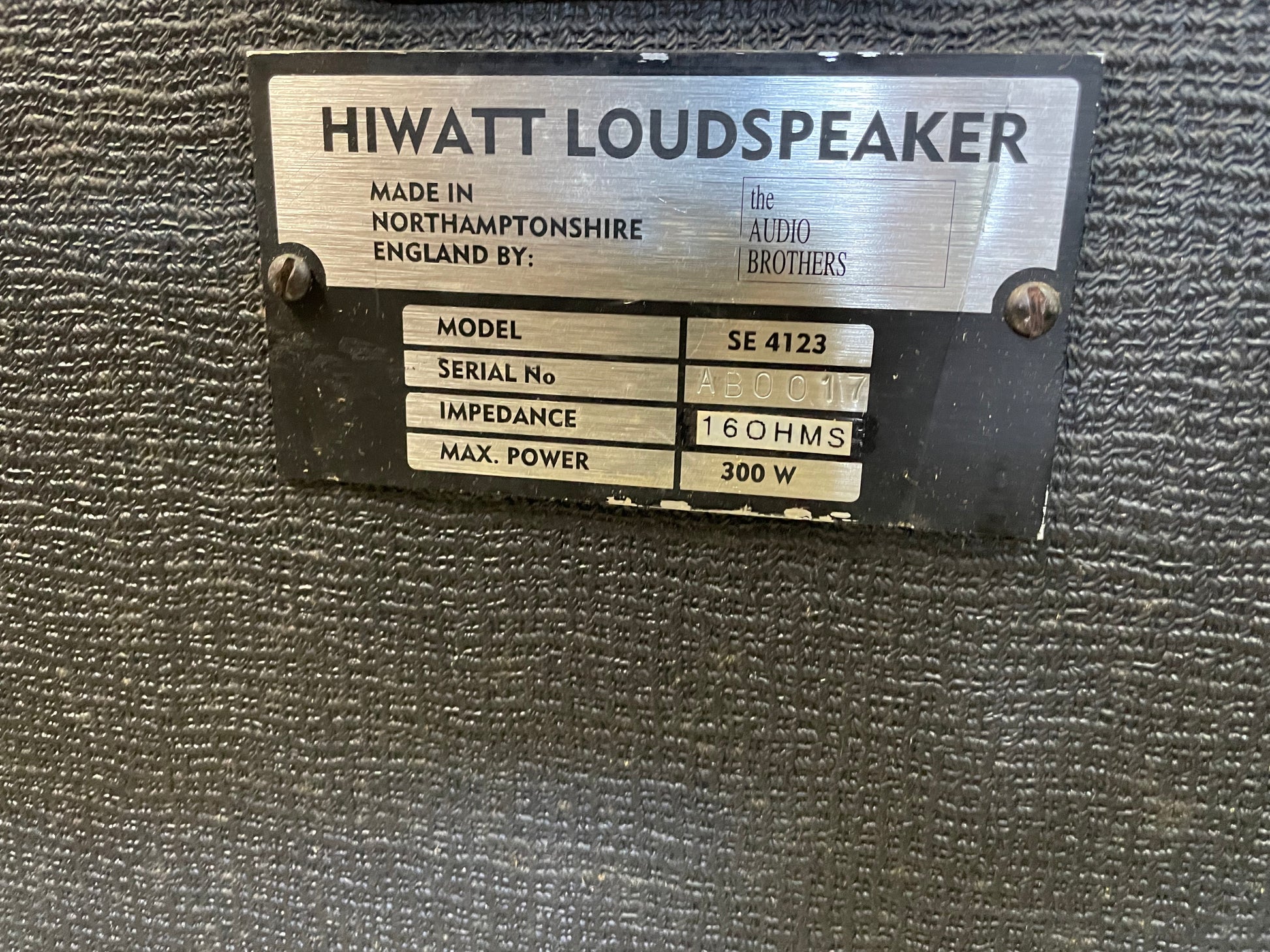 412 HWTT FANE | HIWATT™ SE4123