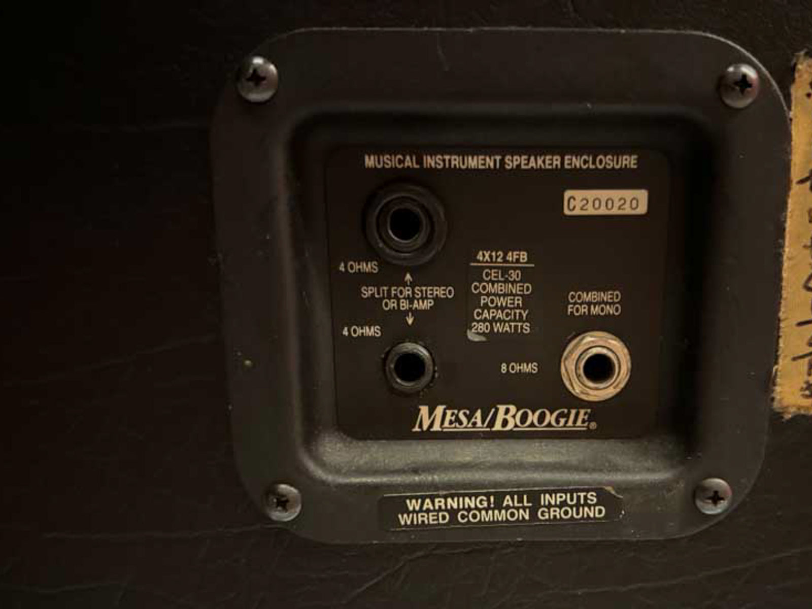 412 MESBGY ARMER | Mesa Boogie™ 4X12 4FB "Armor Cabinet