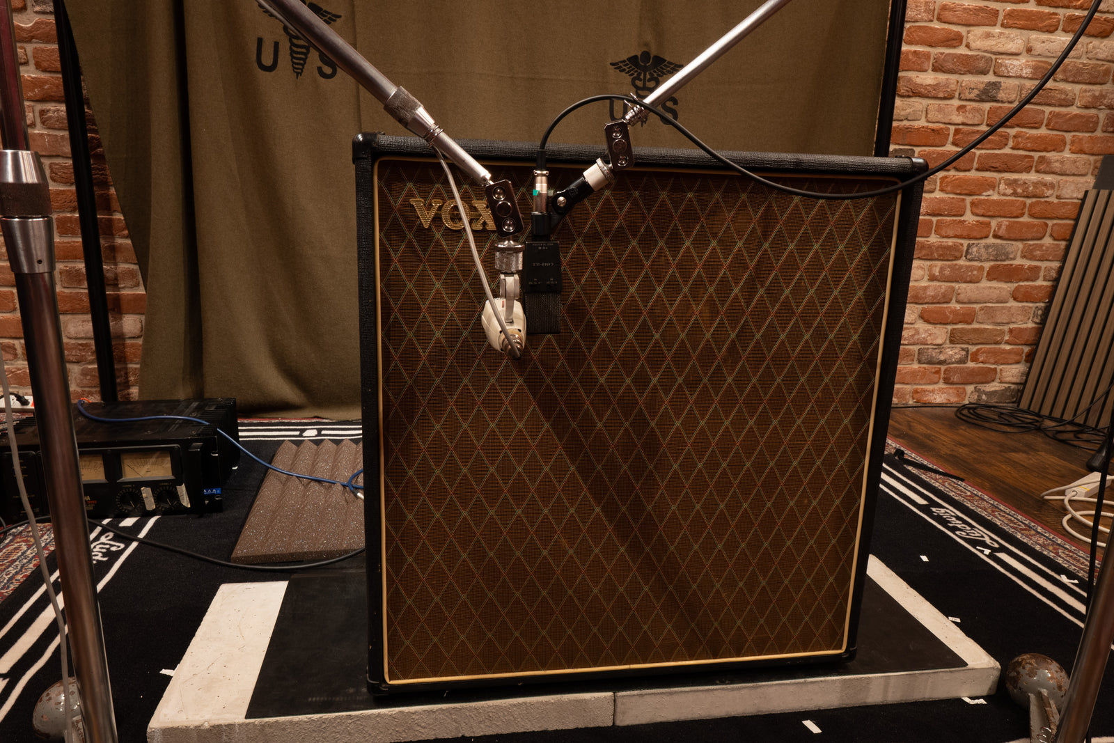 412 VOXX AP-512